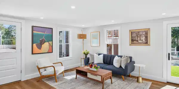 Image 2: .