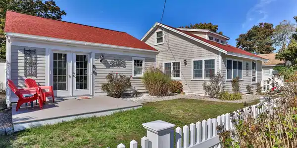 23 Doric Avenue