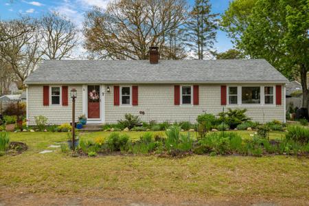 7 Oak Leaf Lane
