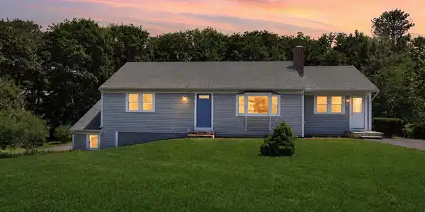 100 Village Lane