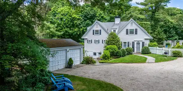 156 E Bay Road