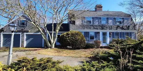 148 Berry Avenue