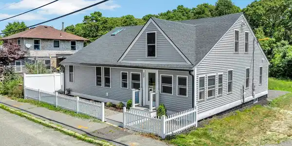 35 Locust Street