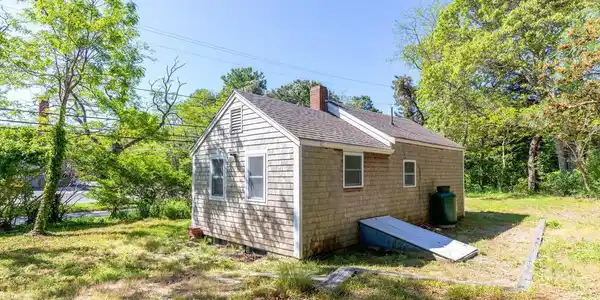 Image 4: 36 Cove Road, Wellfleet, MA