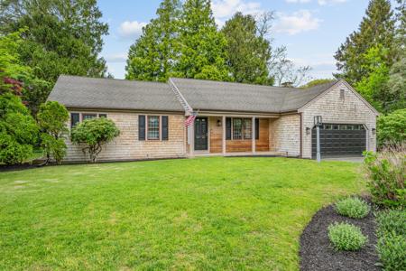290 Riverview Lane