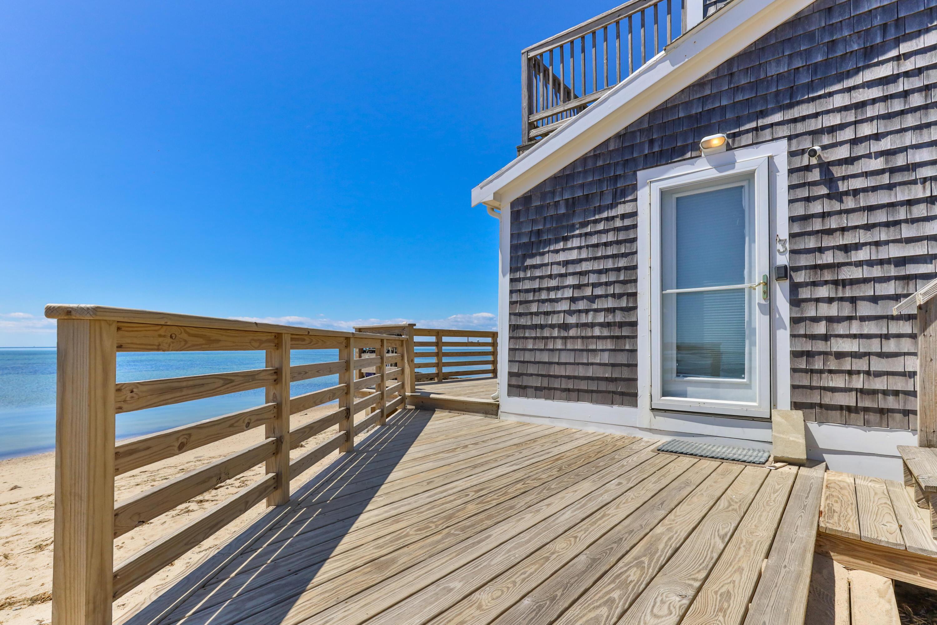Image 3: 3-1-print-538-shore-rd
