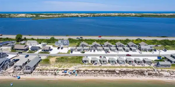 522 Shore Road UNIT 17