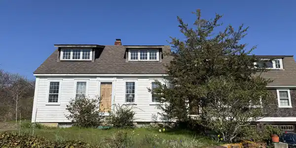 10 Benson Road