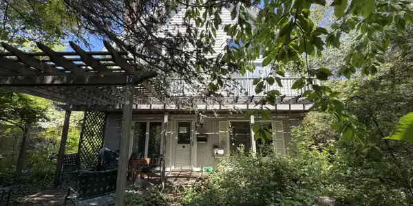 17 Miller Hill Road