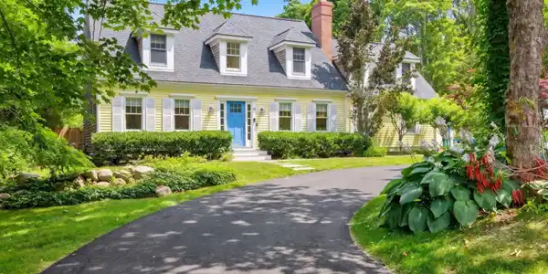 10 Westmoreland Drive