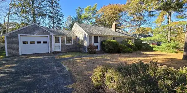 15 Woodside Park Road