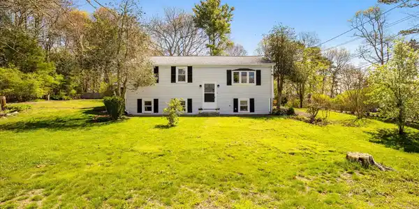 22 Avery Road