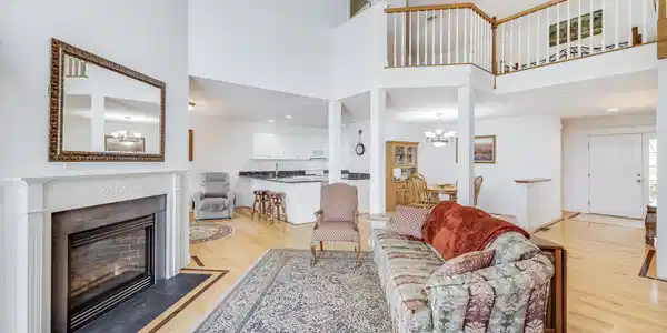 13 Laurel Hill Court