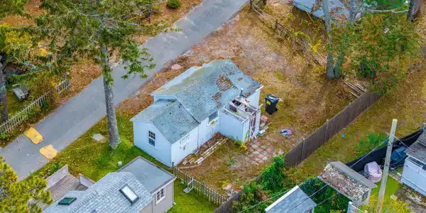 Image 4: 262 Old Wharf Cottage 87-10