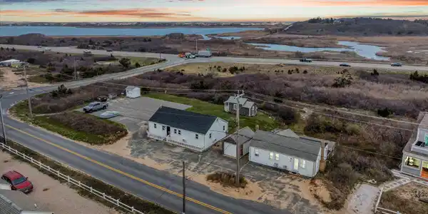321 Shore Road UNIT 14s