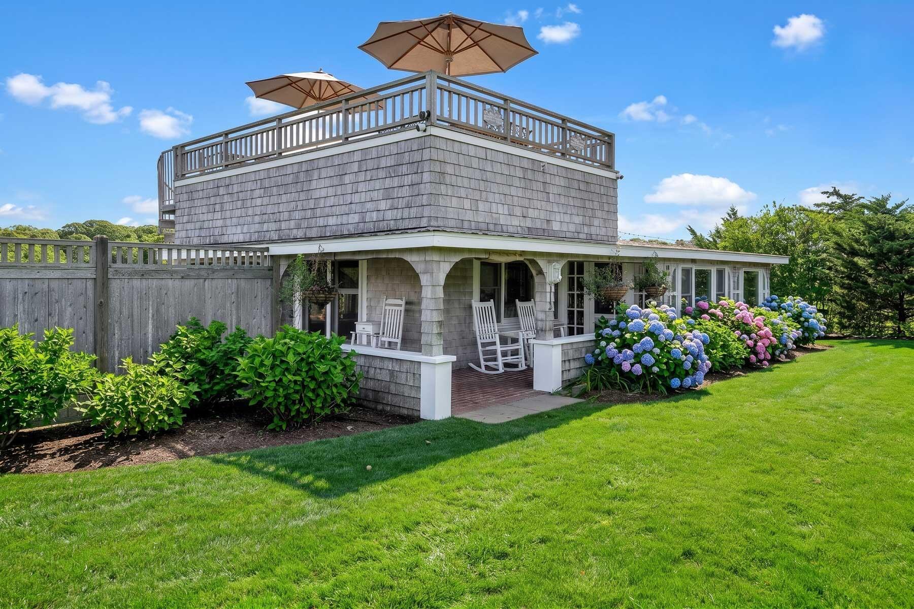 Image 4: Front of house