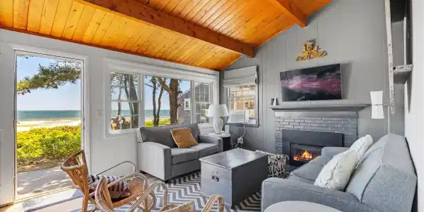100 Hiawatha Road UNIT B