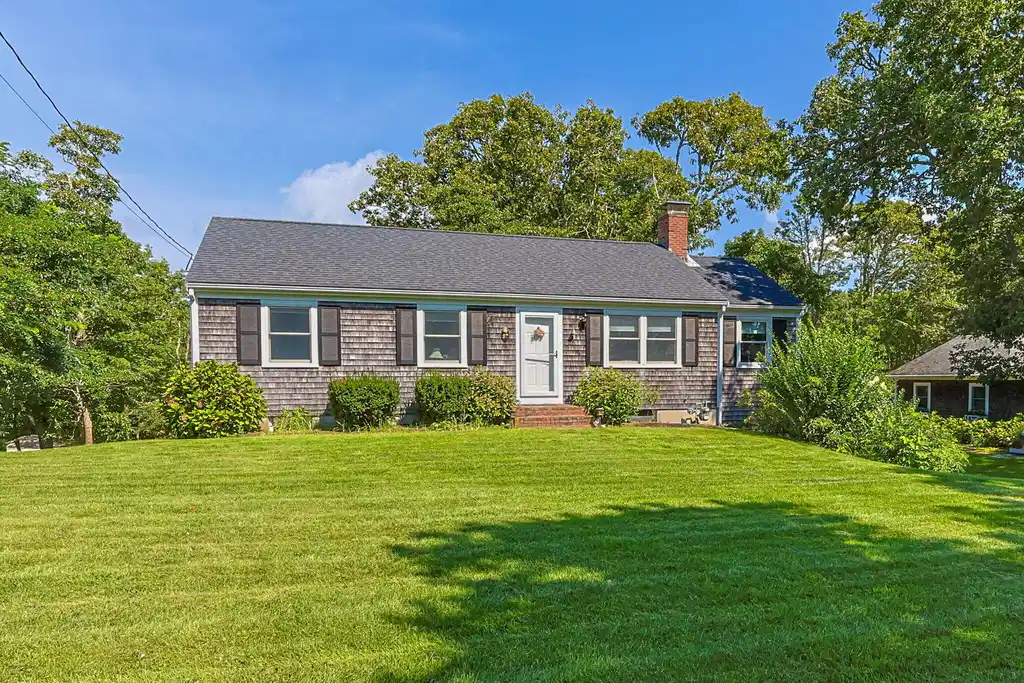 Image 1: 4-web-or-mls-87-cranberry-ln