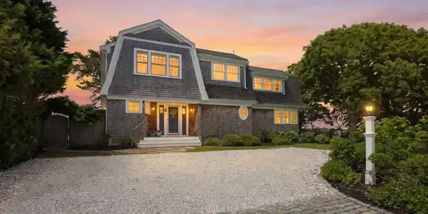87 Squanto Drive