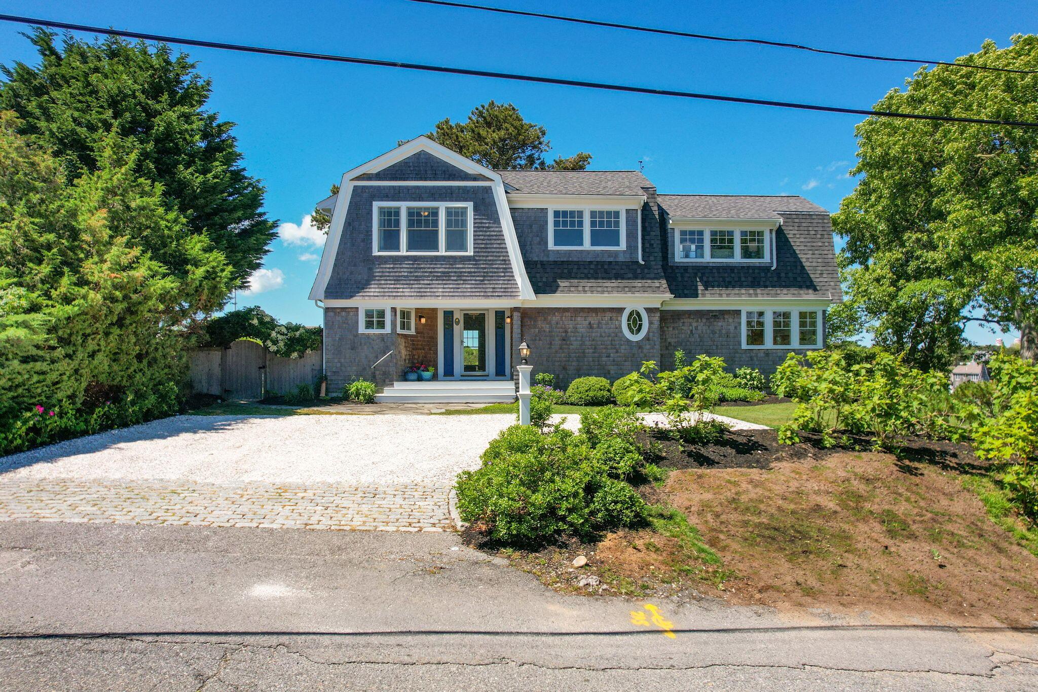 Image 2: 93-web-or-mls-87-squanto-dr