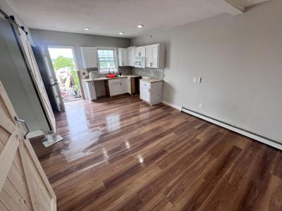 131 Stewart Street Unit 3B