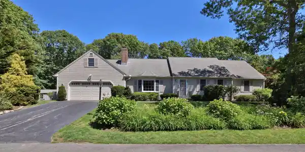 35 Terrace Hill Drive