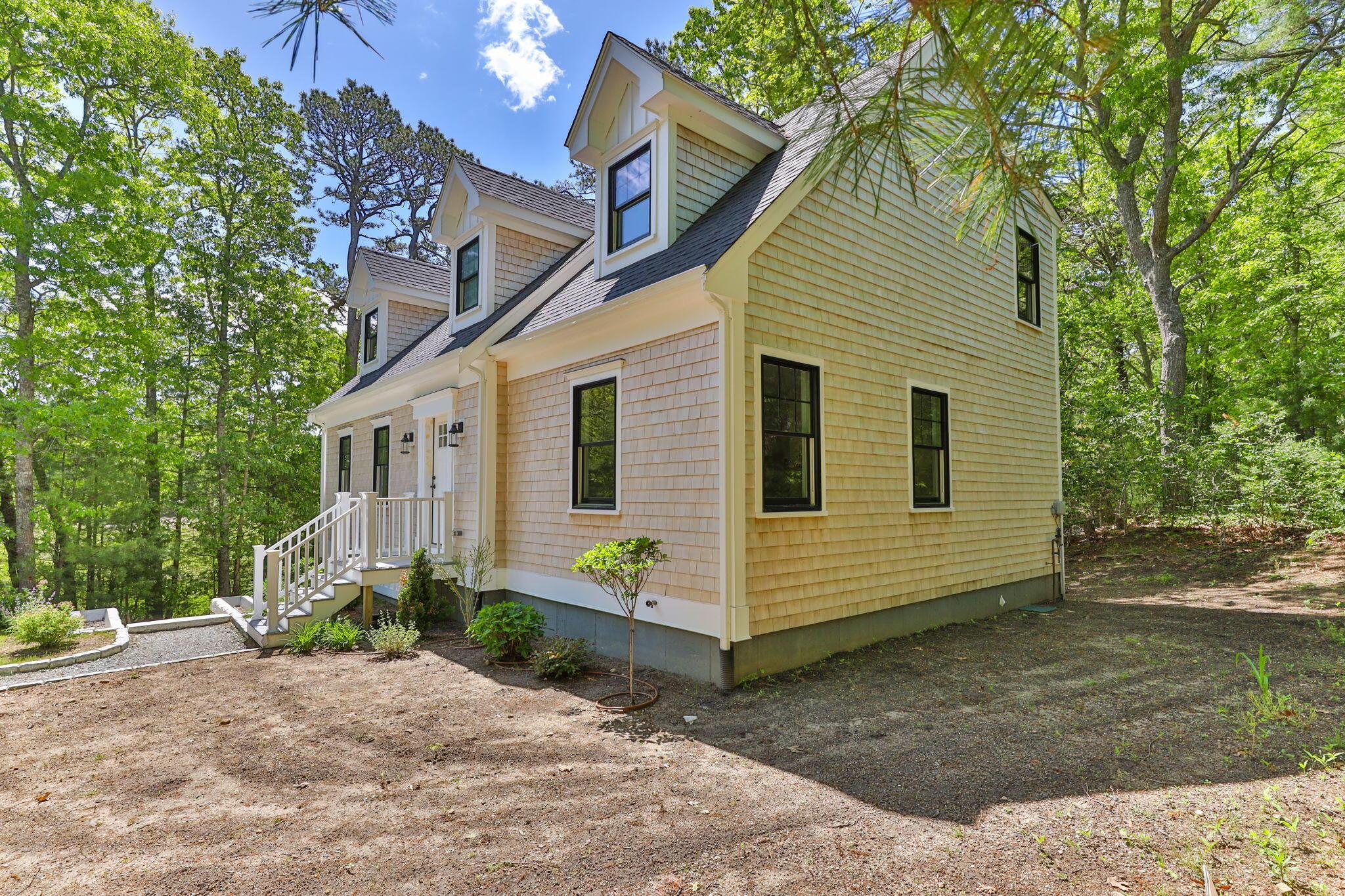 Image 3: 2-web-or-mls-41-little-john-rd