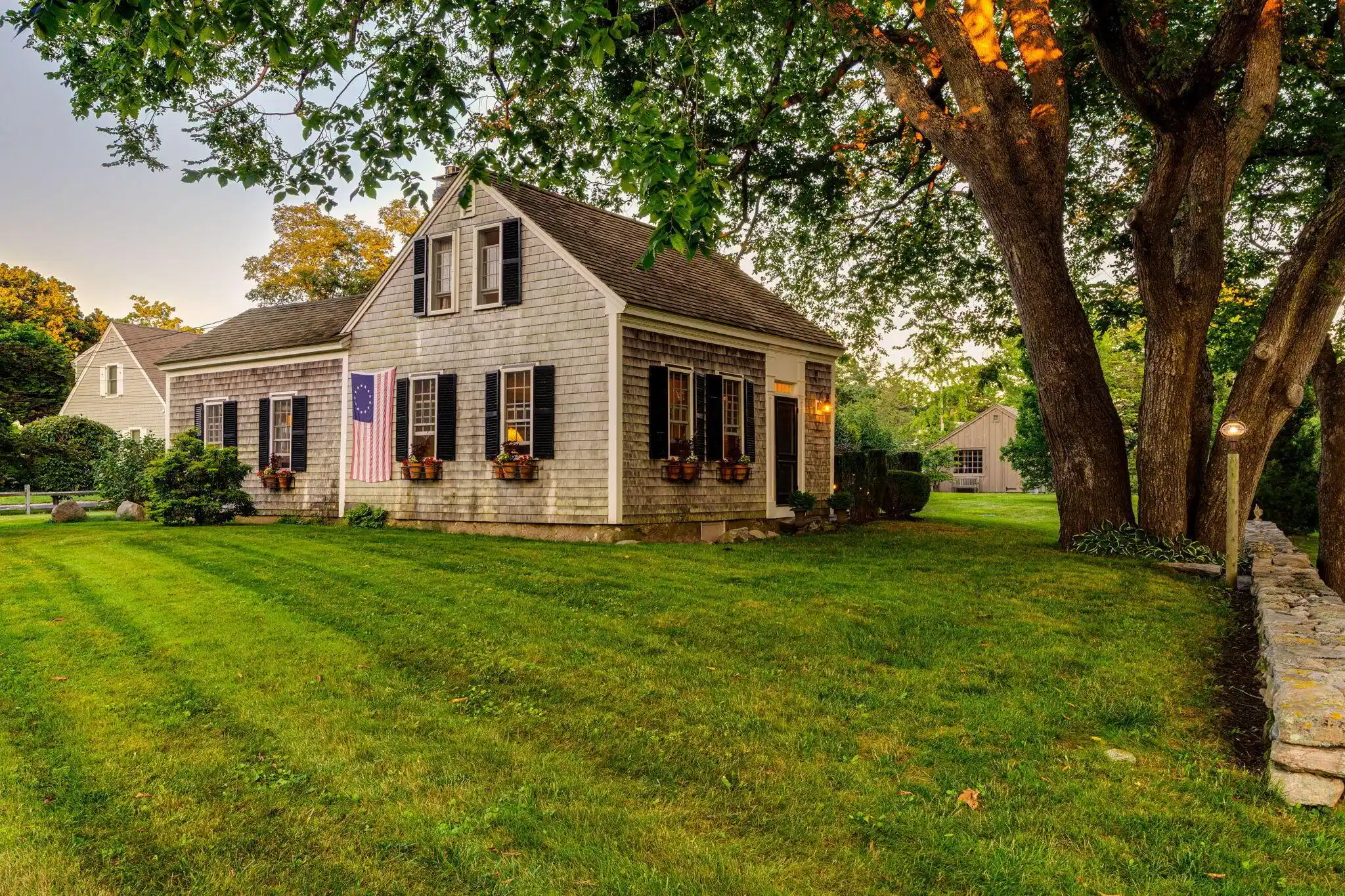 Image 1: 1-web-or-mls-311-tonset-rd