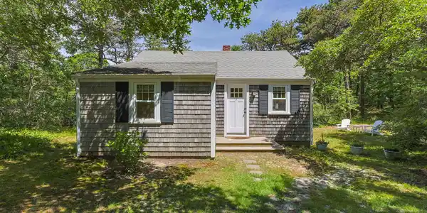 Image 2: 2-web-or-mls-11-whitmanville-rd