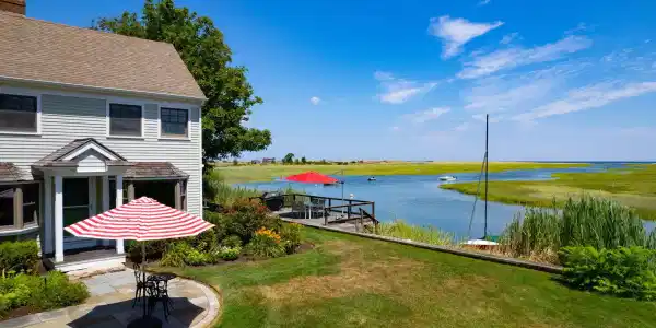 7 Sunrise Lane