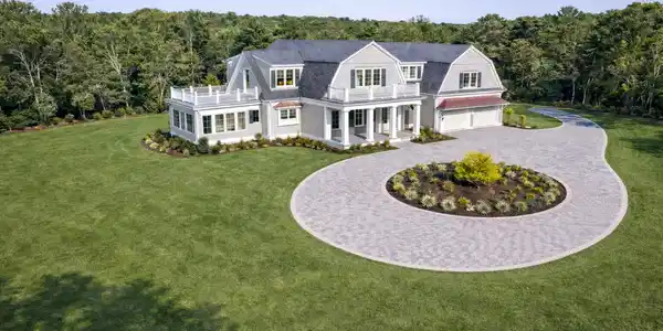 1 Peirce Path