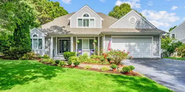 72 Bayshore Drive