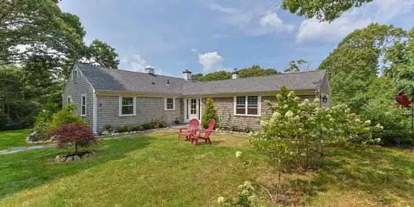 28 Frazar Road