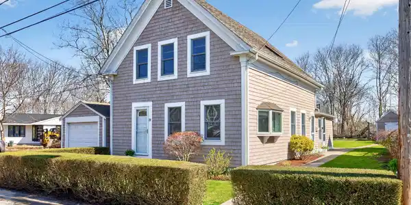 31 Conant Street