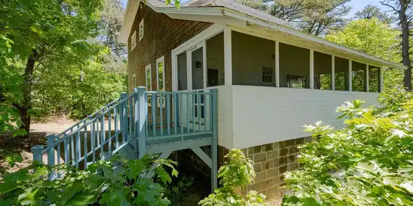 Image 2: 125_Pleasant_Point-2