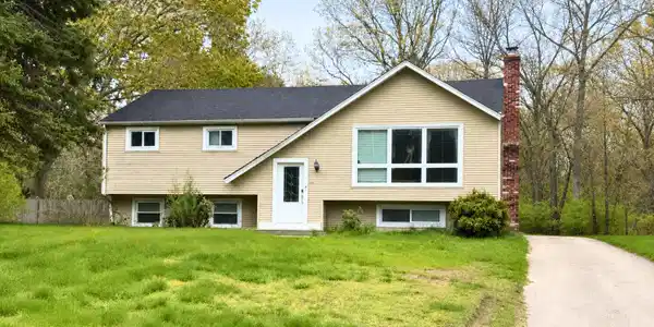 30 Fresh Pond Circle