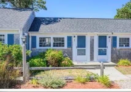 5 Polly Fisk Lane UNIT 5