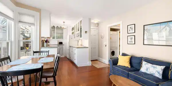176 Commercial Street Unit U2