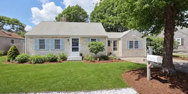 22 Mandeville Road