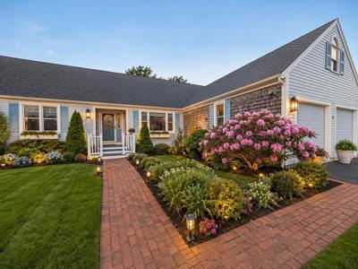 84 Spinnaker Lane