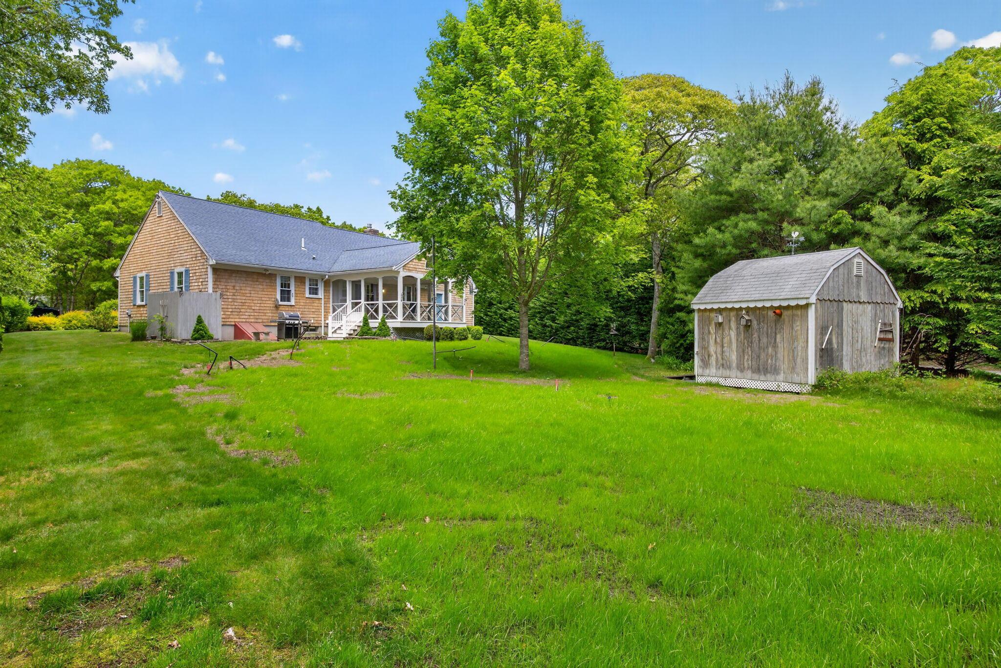 Image 2: Rear lawn