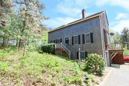 3 Bayberry Road