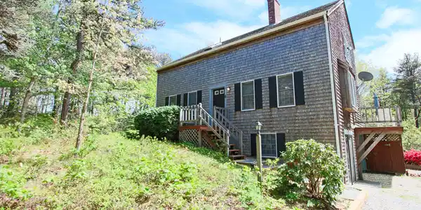 3 Bayberry Road