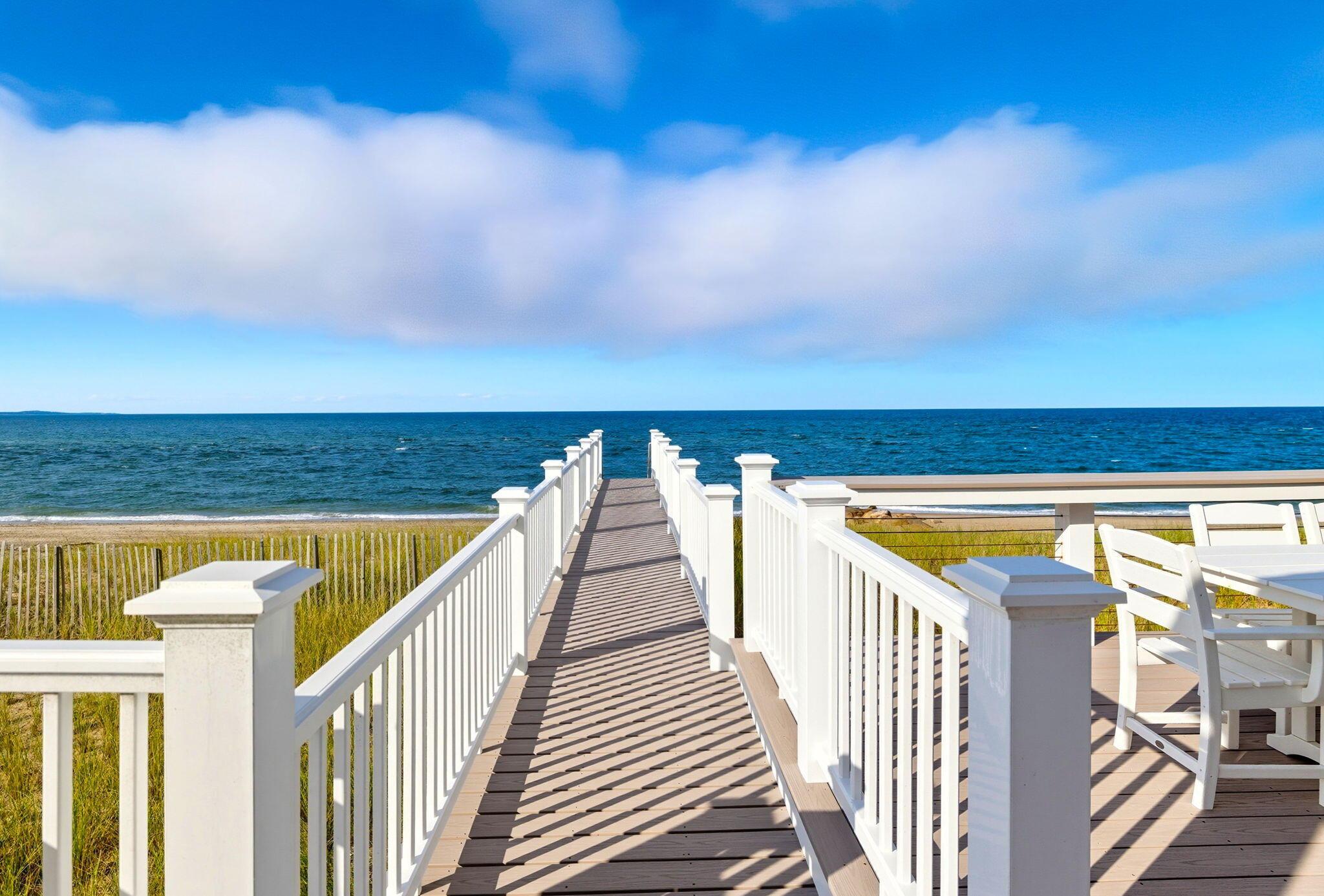 Image 4: 4-web-or-mls-114 Salt Marsh Rd Final-5