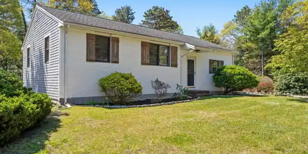 17 Dry Hollow Lane