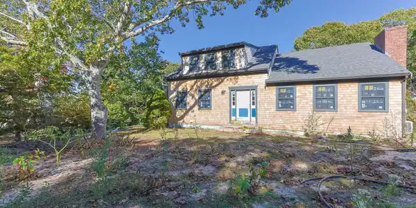 27 Captain Berties Way