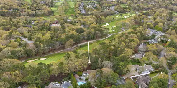 Image 2: 8 Walton Knob Drone-11-Edit golf arrow w