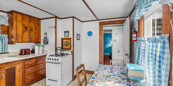 Image 4: 9-web-or-mls-77 Ploughed Neck Rd Final-1