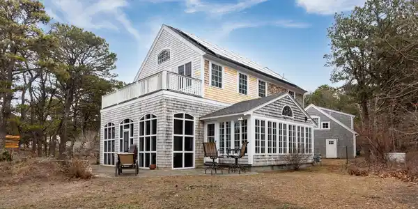 311 S Sunken Meadow Road