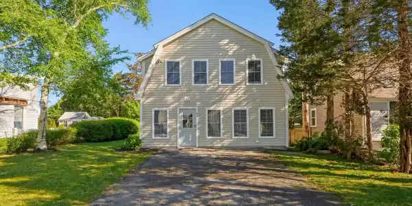 53 Dillingham Avenue